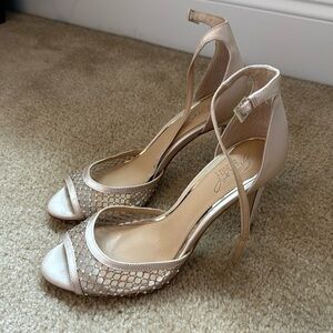 Jewel Badgley Mischka Heels